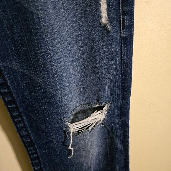 True Religion Billy Studded Rhinestone Flap Pocket Y2K Distressed Jeans Size 31 - Picture 6 of 15